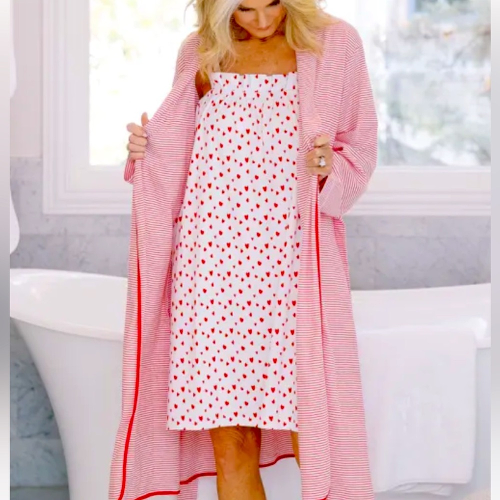Brand new! Lake pajamas Pima heart nightgown size medium